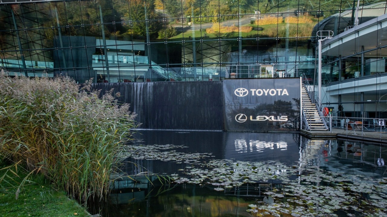 Toyota Centre outside view