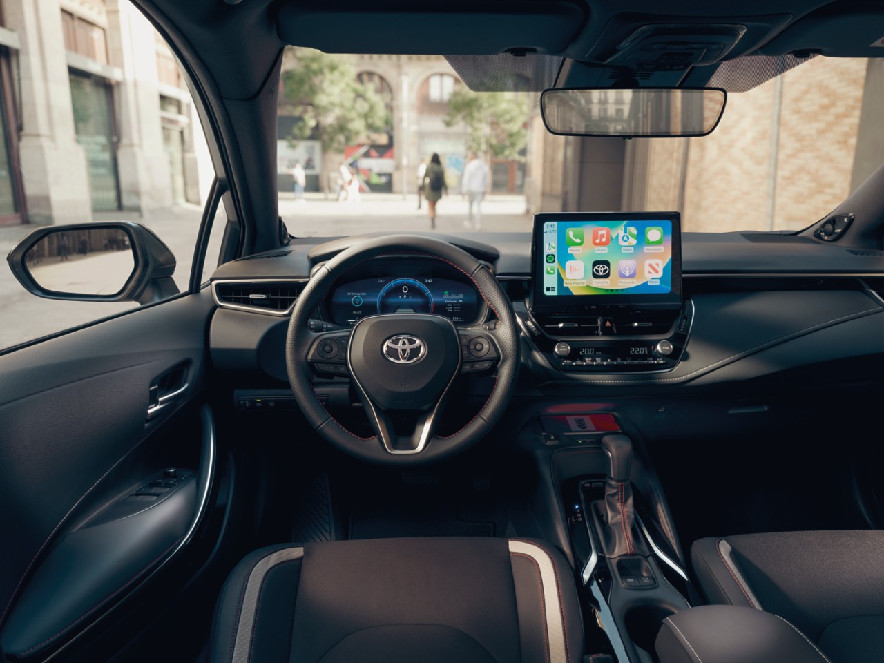 Toyota Corolla Touring Sports front interior