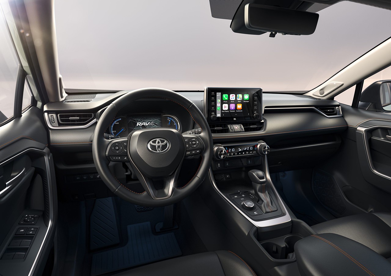 Toyota RAV4 Adventure car multimedia interior