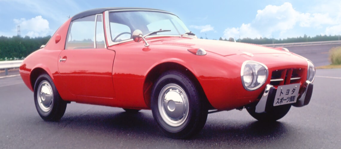 old photo of a Toyota Sports 800 car
