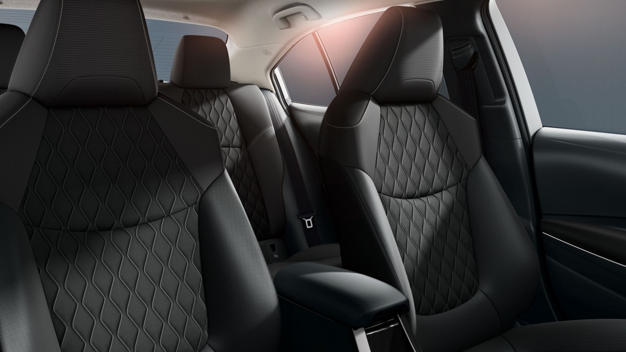 Toyota Corolla Saloon interior seating