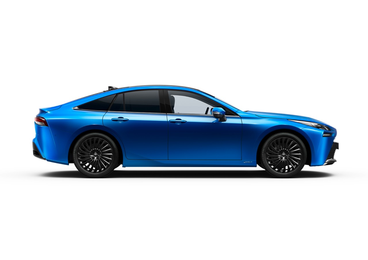 Hydrogen Cars | Fuel Cell Electric Vehicles | Toyota UK